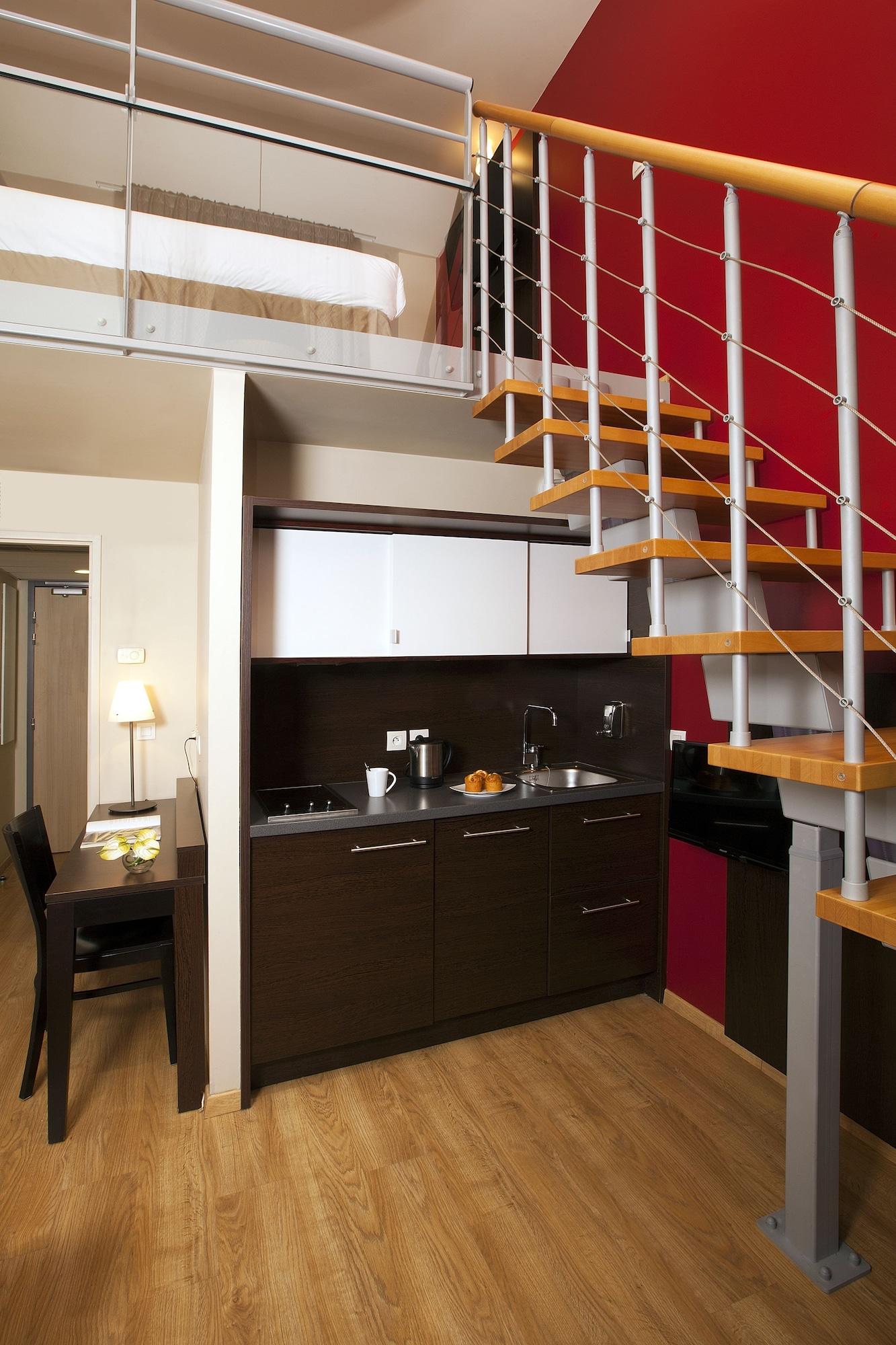 Residhome Grenoble Caserne De Bonne Экстерьер фото
