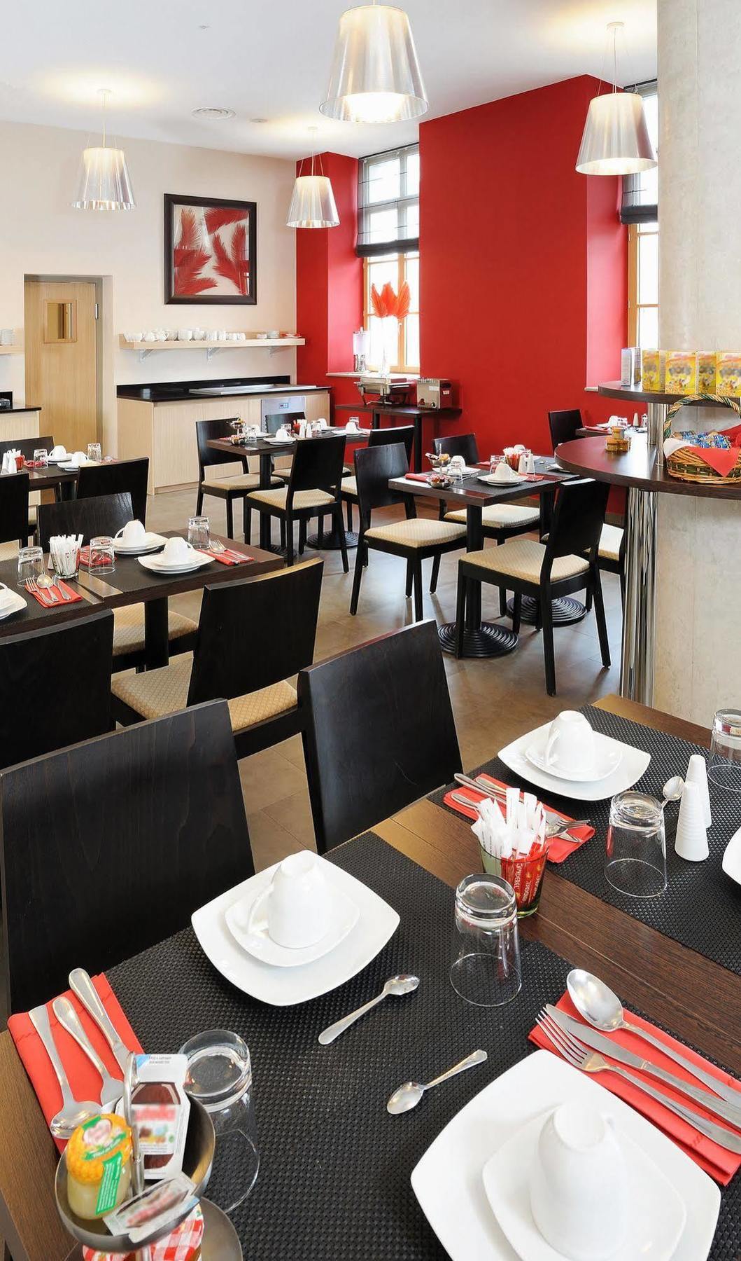 Residhome Grenoble Caserne De Bonne Экстерьер фото
