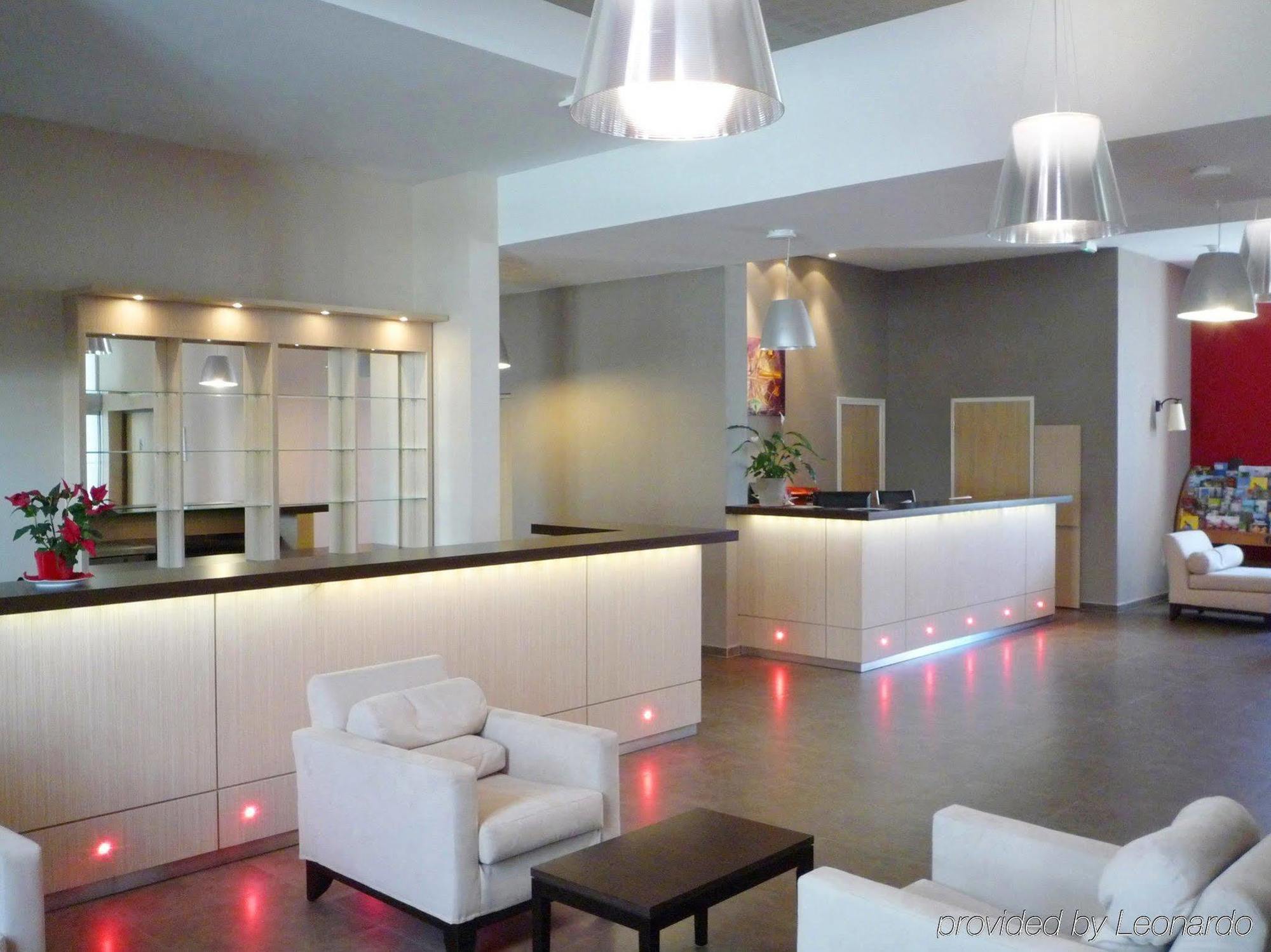 Residhome Grenoble Caserne De Bonne Интерьер фото